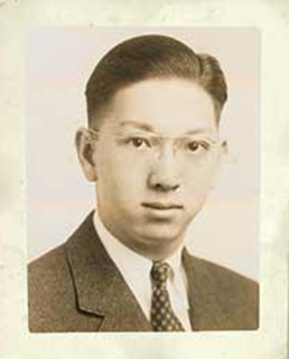 Richard Eu '44